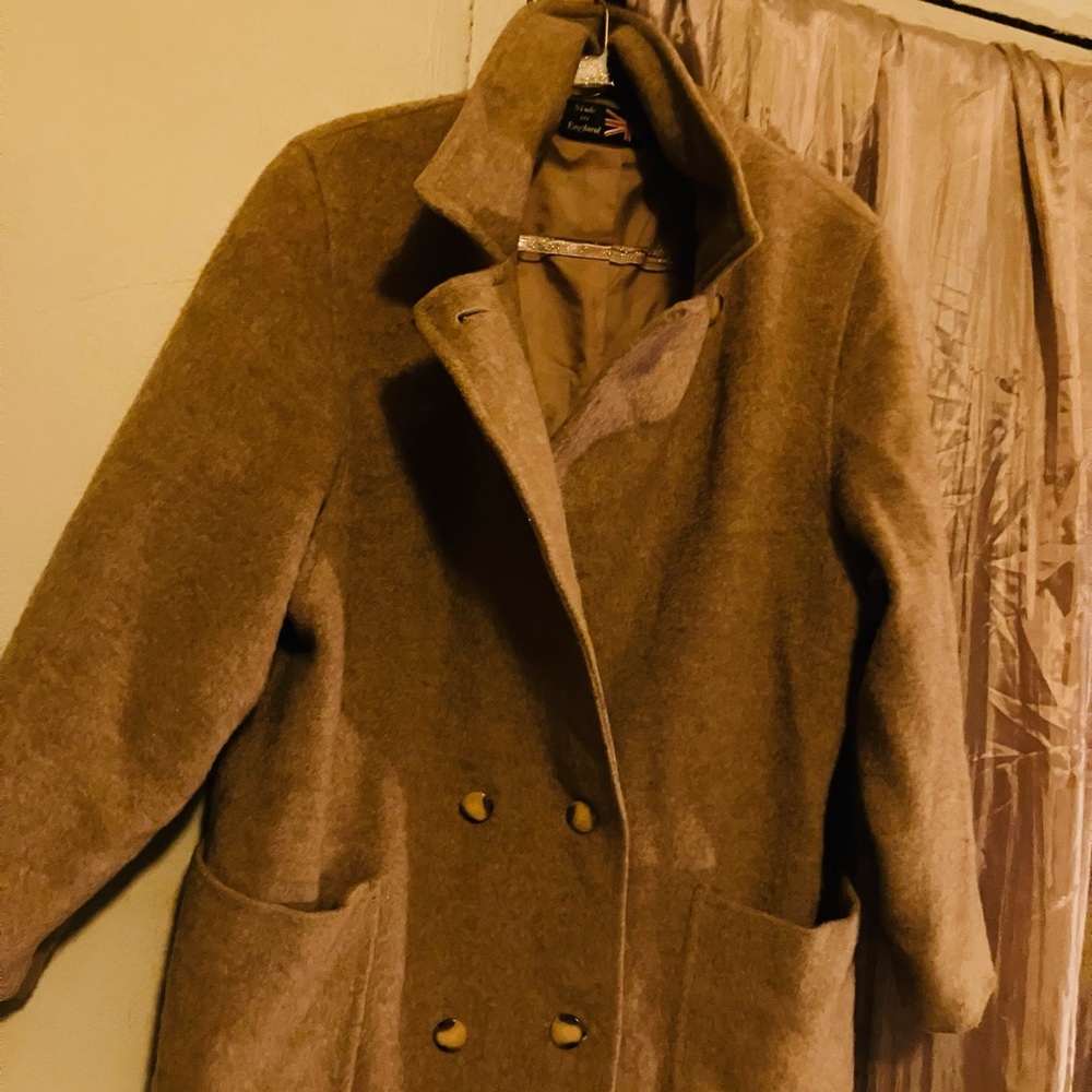 Classic Women's lama Wool in Coat double breasted super warm